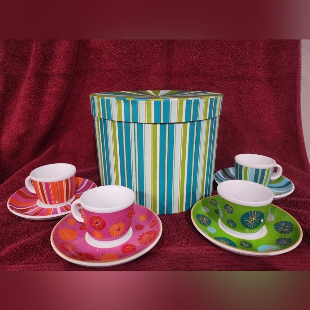 julia minasian Tea Set